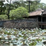 pavillon Xung Khiem , ( tombeau Tu Duc, près Hué )